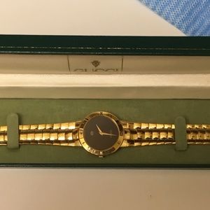 Authentic Gold Gucci Watch - Open to Offers
